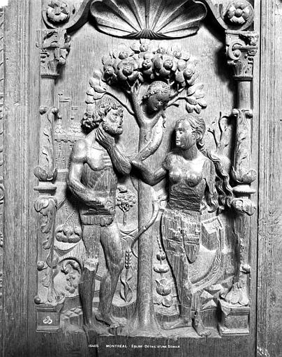 Stalles, bas-relief d'une jouée : Adam et Eve