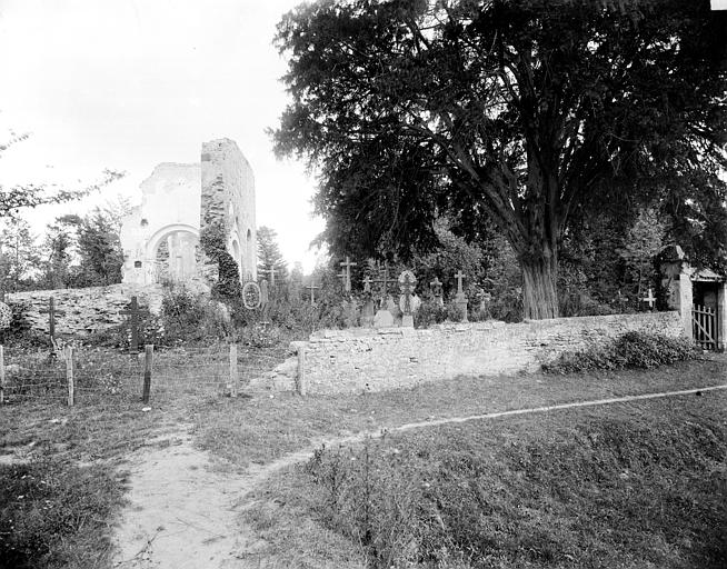 Vue prise du cimetière