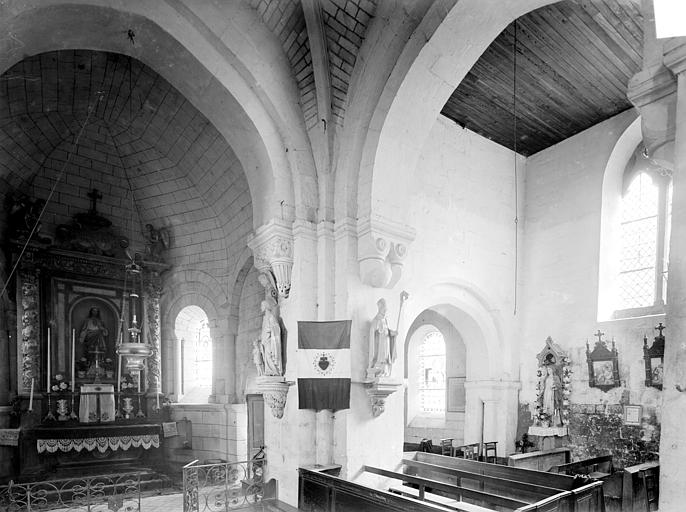 Vue intérieure du choeur et du transept sud