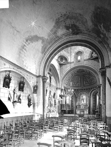 Vue intérieure de la nef et du choeur, vers le nord-est