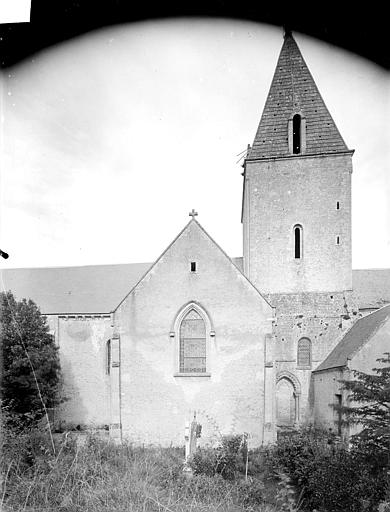 Façade sud : transept et clocher