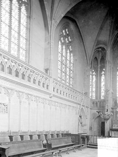 Vue intérieure du choeur, côté nord