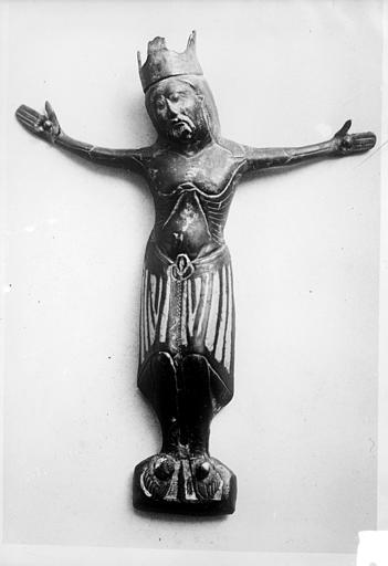 Statuette : Christ en croix