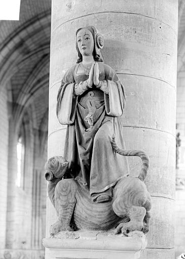 Statue : Sainte Marthe