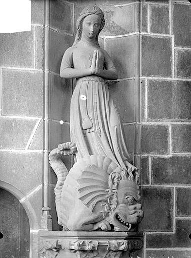 Statue : Sainte Marthe ou sainte Marguerite