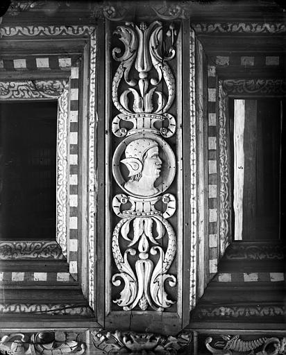 Chambre Dorée : Plafond à caissons (détail)