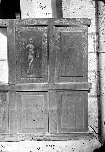 Salle, boiseries du plafond, déposées. Boiseries du plafond