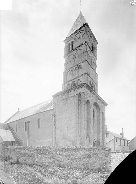 Clocher, côté nord-ouest