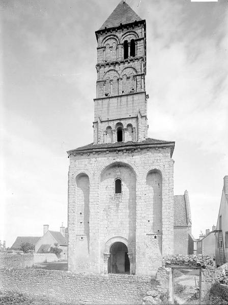 Clocher, côté ouest