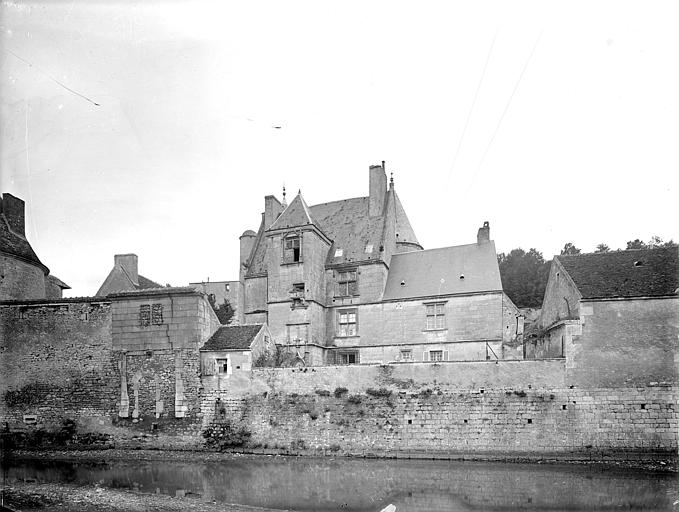 Logis et enceinte, côté sud