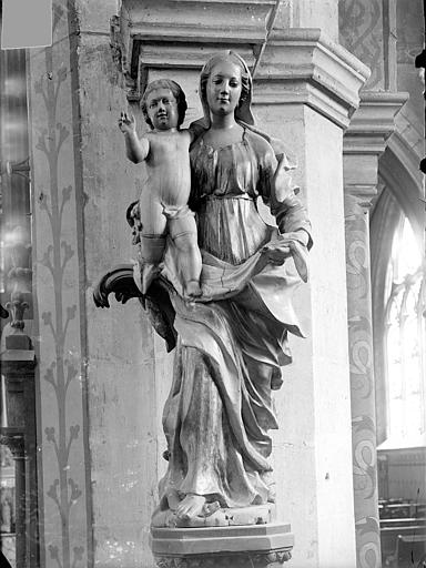 Statue en bois : La Vierge à l'Enfant