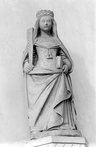 Statue en pierre : Sainte Barbe