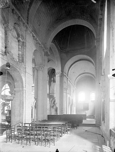 Vue intérieure du transept sud et du transept nord, vers le nord