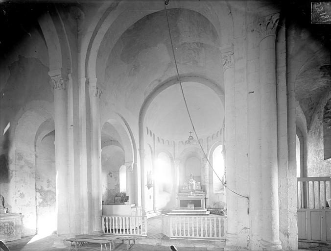 Eglise Saint-Laurent : Vue intérieure du choeur