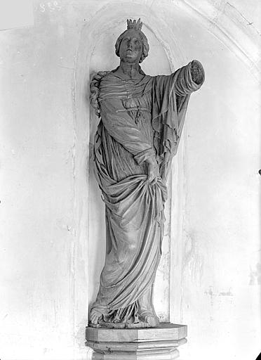 Statue en bois : Sainte Reine d'Alise - © Ministère de la Culture (France), Médiathèque du patrimoine et de la photographie, diffusion RMN-GP