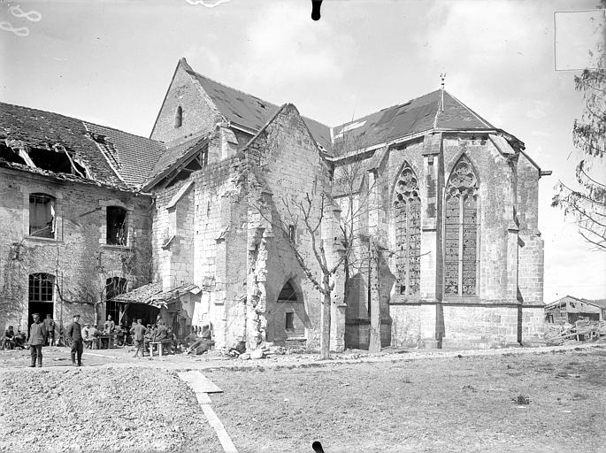 Eglise : Angle sud-est