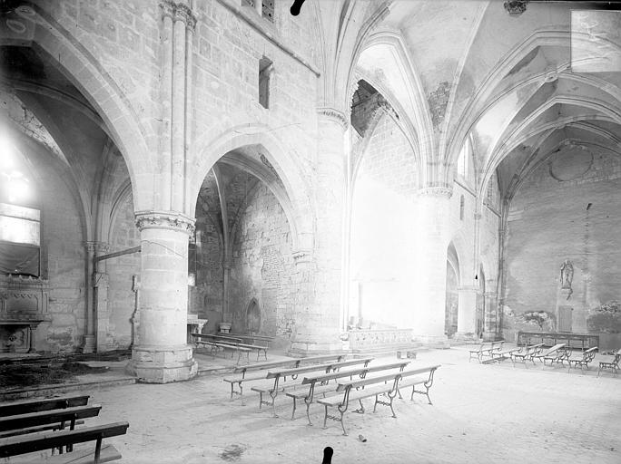 Eglise : Vue intérieure du transept, vers le sud-est