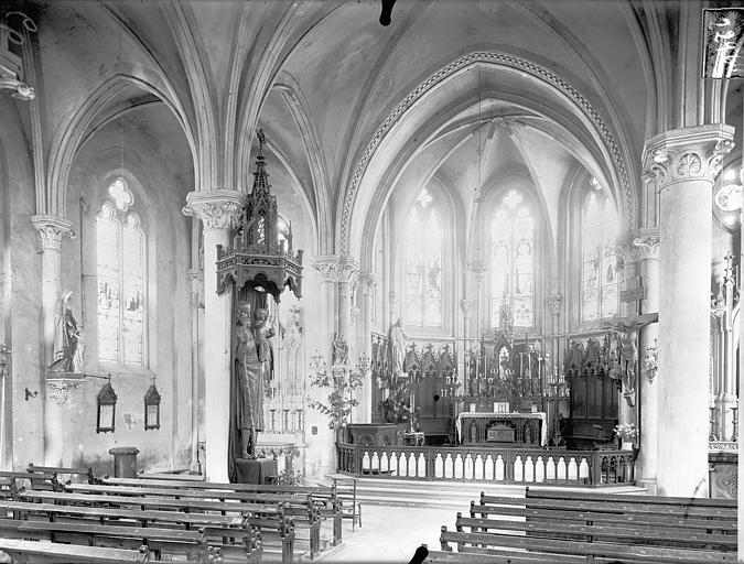 Vue intérieure du choeur