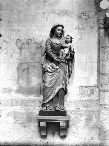 Statue, la Vierge et l'Enfant