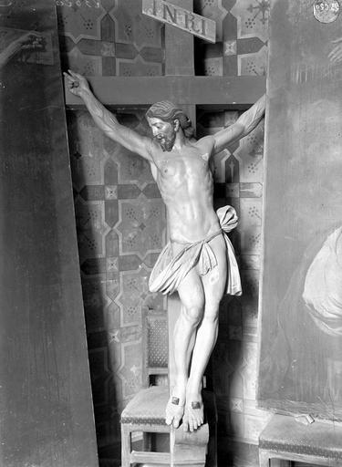 Le Christ en Croix