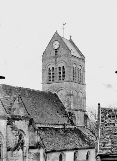 Clocher, côté nord-est