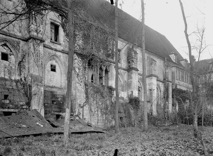 Bâtiments, côté nord