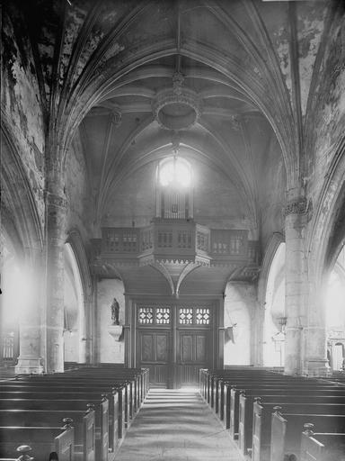 Nef, vue du choeur