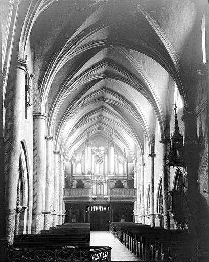 Nef, vue du choeur