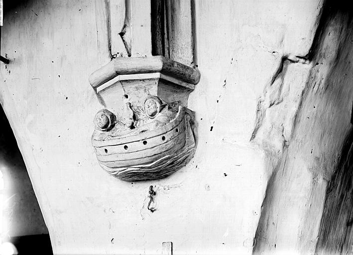 Choeur, culot: l'Arche de Noé - © Ministère de la Culture (France), Médiathèque du patrimoine et de la photographie, diffusion RMN-GP