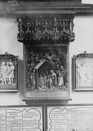 Monument funéraire d'Antoine de Tramecourt : La Nativité, le donateur accompagné de saint Antoine et trois saints