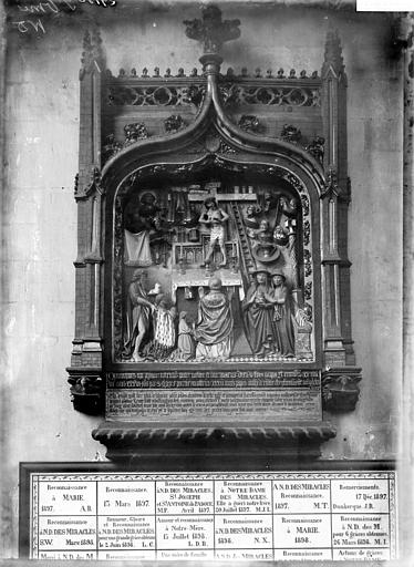 Monument funéraire de Jean de Liboure : La messe de saint Grégoire avec le donateur accompagné de saint Jean-Baptiste