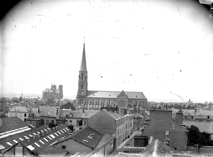 Cathédrale et église Saint-André, pris de la Providence