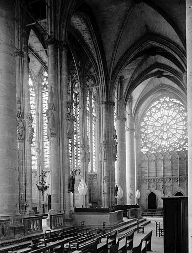 Transept côté sud et rose