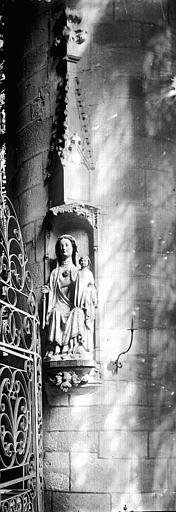 Statue: Vierge à l'Enfant