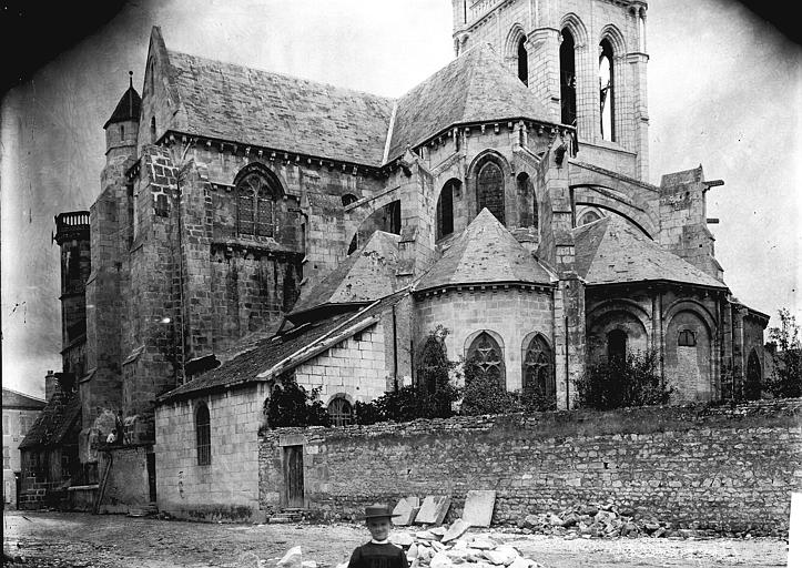 Abside et transept, au sud