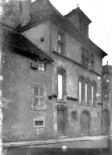 Façade sur la rue