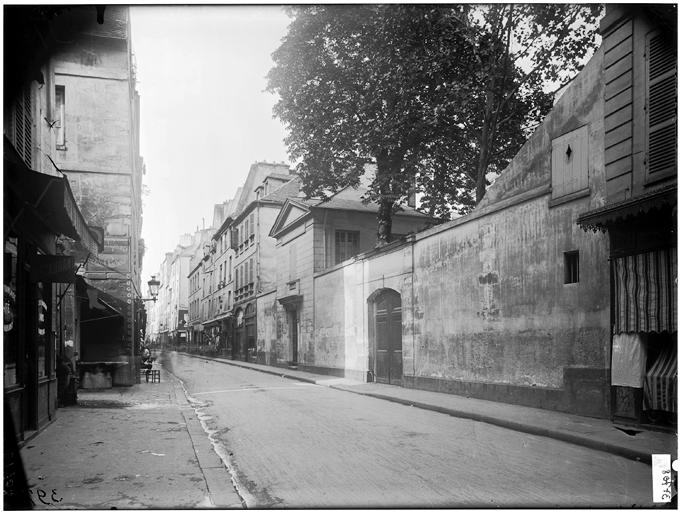Vue générale sur rue