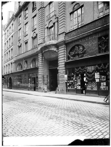 Vue générale sur rue