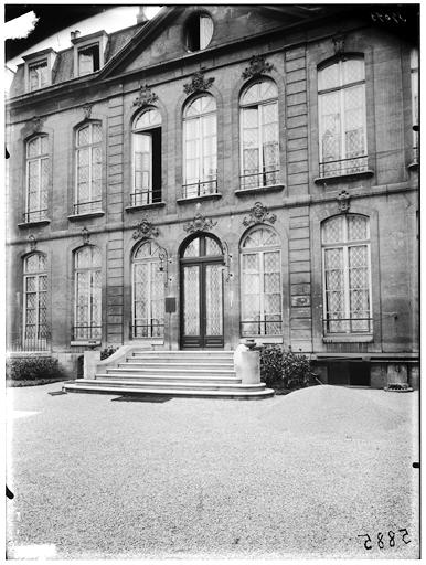 Façade sur cour