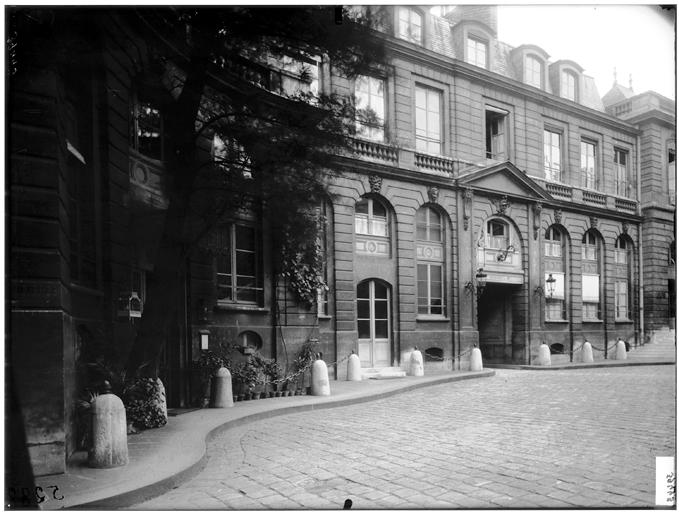 Façade sur cour