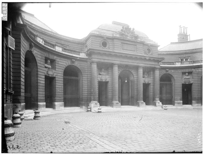 Galerie sur cour