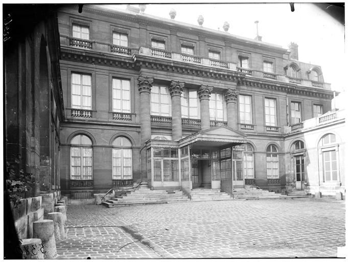 Façade sur cour