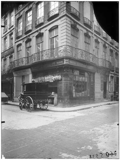 Vue générale sur rue