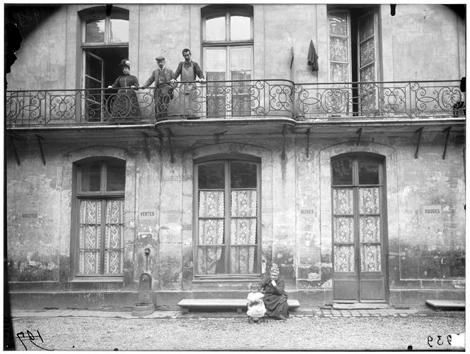 Façade sur jardin