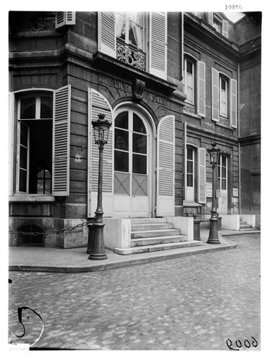 Façade sur cour