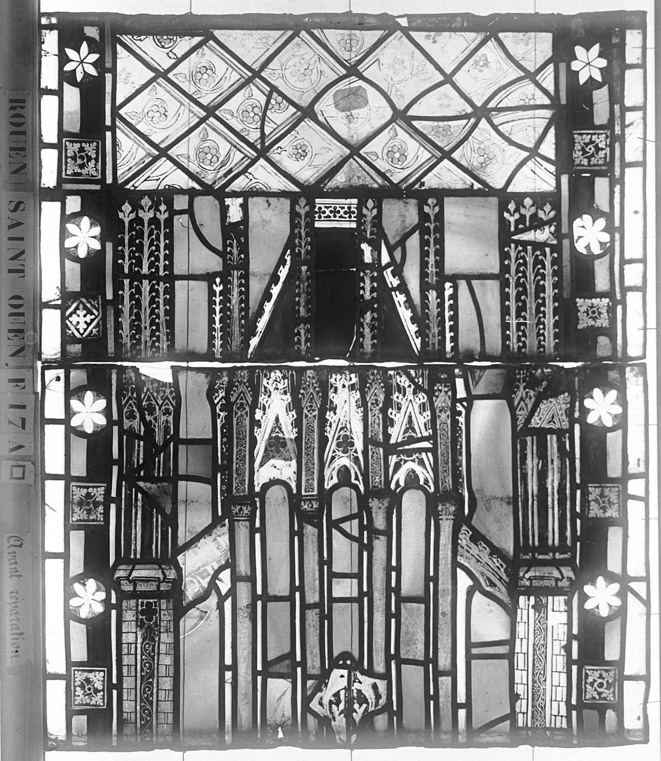 Vitrail, chœur, partie basse, fenêtre 17, baie 31, panneaux supérieurs