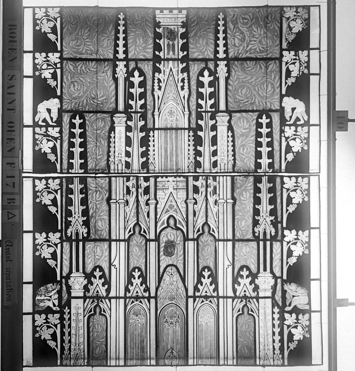 Vitrail, chœur, partie basse, fenêtre 17, baie 35, panneaux supérieurs