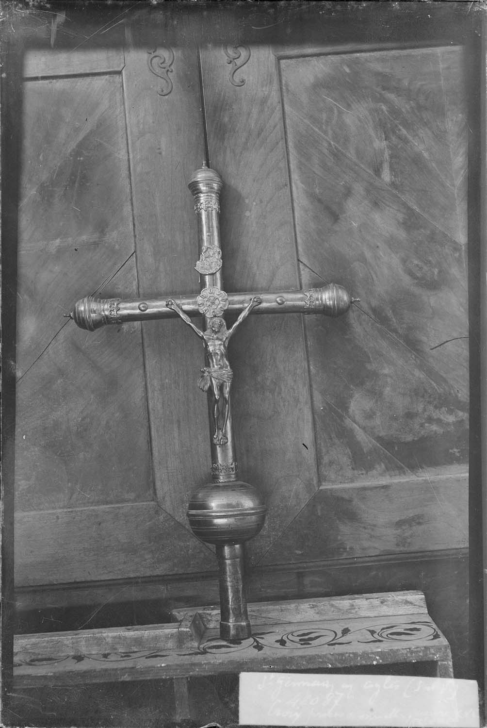 Croix processionnelle