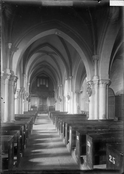 Nef, vue du choeur