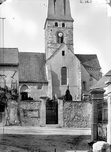 Partie latérale et clocher